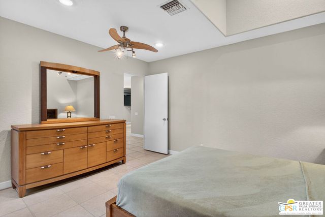 2622 N Girasol Avenue, Palm Springs, CA 92262