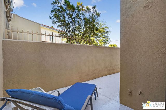 2622 N Girasol Avenue, Palm Springs, CA 92262