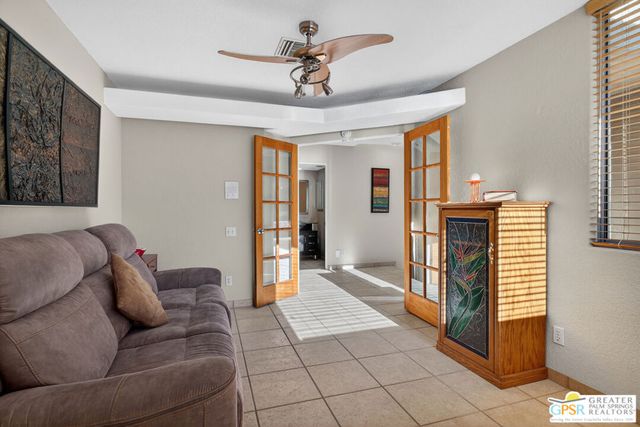 2622 N Girasol Avenue, Palm Springs, CA 92262