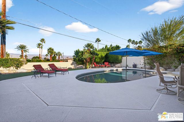 2622 N Girasol Avenue, Palm Springs, CA 92262