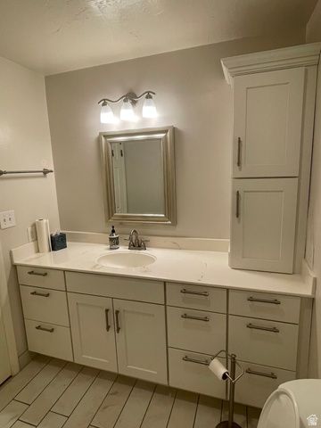 6410 S 1650 E, Murray, UT 84121