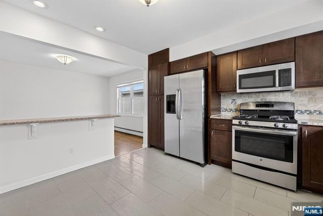 437 2nd Street, Palisades Park, NJ 07650