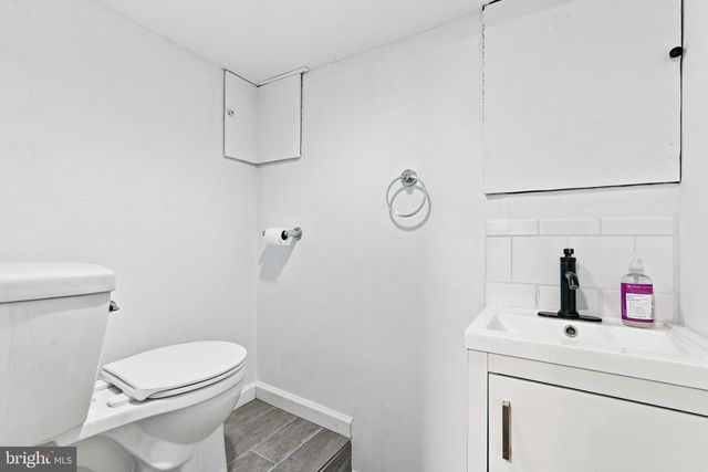 2213 S WOODSTOCK ST, Philadelphia, PA 19145