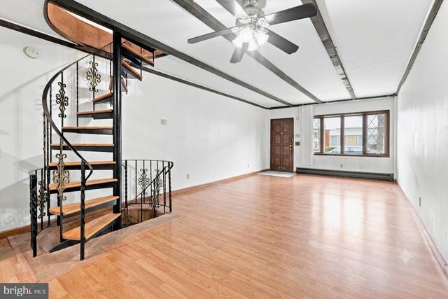 2213 S WOODSTOCK ST, Philadelphia, PA 19145