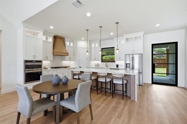 6404 Camp Bowie Boulevard, Fort Worth, TX 76116