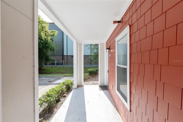 2360 SW ARCHER ROAD 204, Gainesville, FL 32608