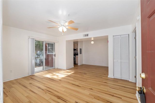 2360 SW ARCHER ROAD 204, Gainesville, FL 32608