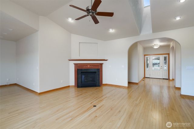 1810 Island View Place, Anacortes, WA 98221