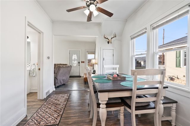 1210 Fairmont Ave, Harrison Twp, PA 15065