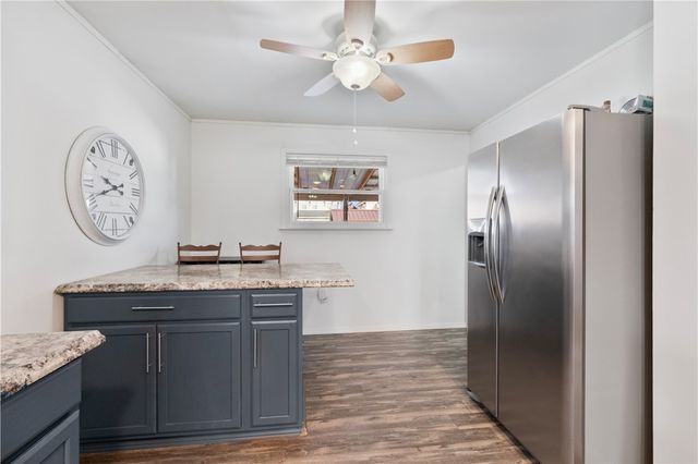 1210 Fairmont Ave, Harrison Twp, PA 15065