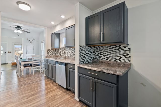 1210 Fairmont Ave, Harrison Twp, PA 15065