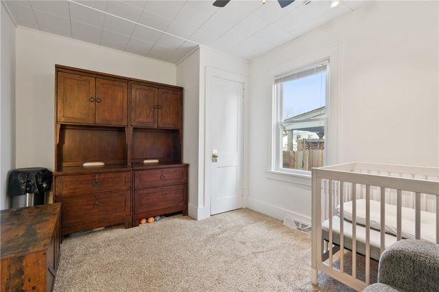 1210 Fairmont Ave, Harrison Twp, PA 15065