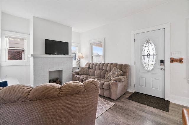 1210 Fairmont Ave, Harrison Twp, PA 15065