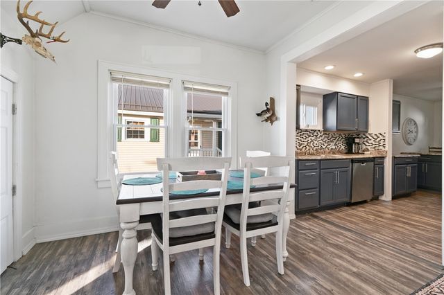 1210 Fairmont Ave, Harrison Twp, PA 15065