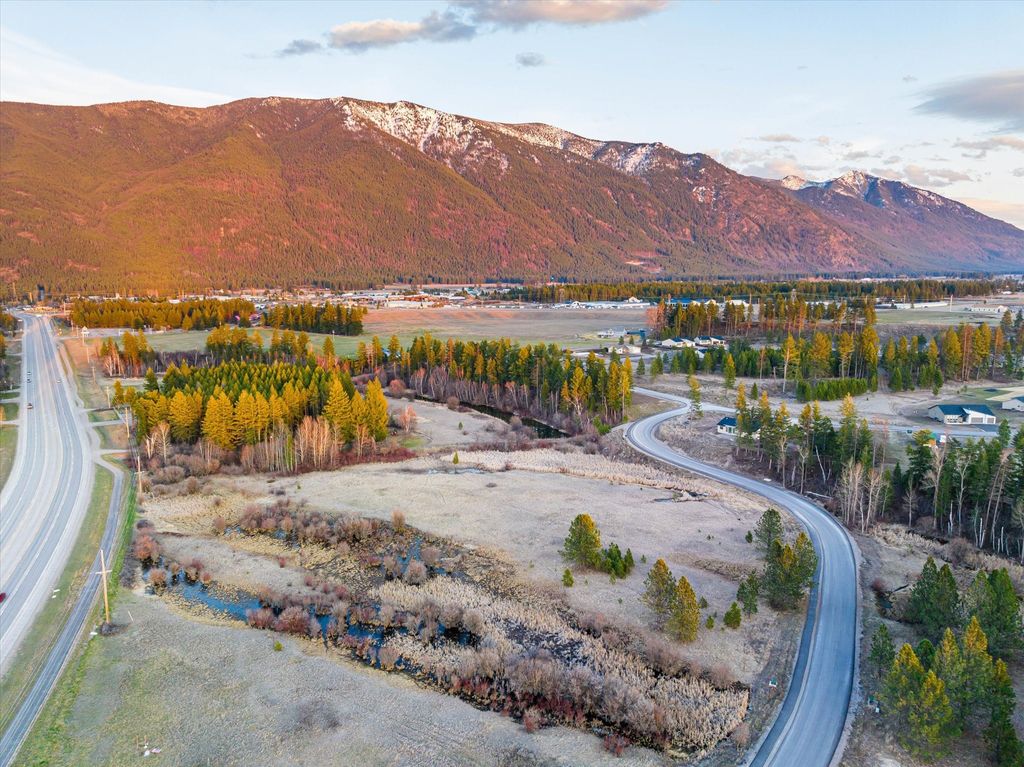 Image 11 of property listing at 23 Bench Run, Columbia Falls, MT 59912