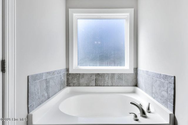 173 N Palm Drive, Winnabow, NC 28479