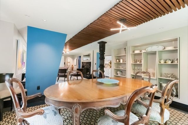 27 Wood Ridge Road, Weston, MA 02493