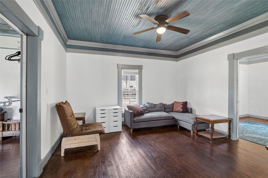 203 Plum Street, Sanger, TX 76266