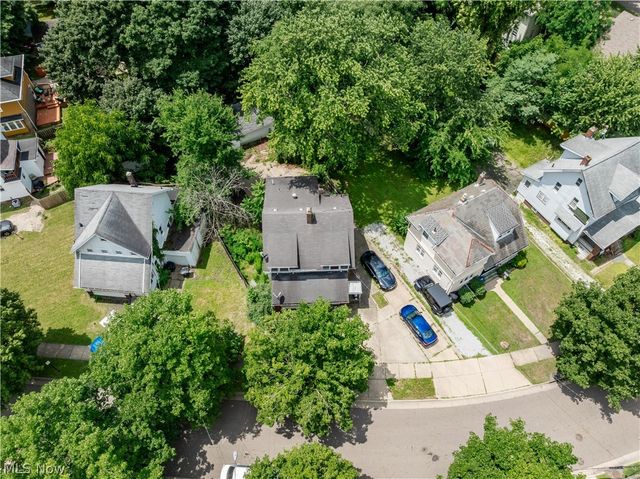 228 Para Avenue, Akron, OH 44305