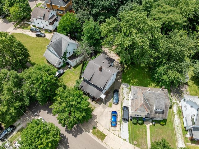 228 Para Avenue, Akron, OH 44305