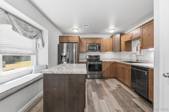 1209 W Inglewood Street, Broken Arrow, OK 74011