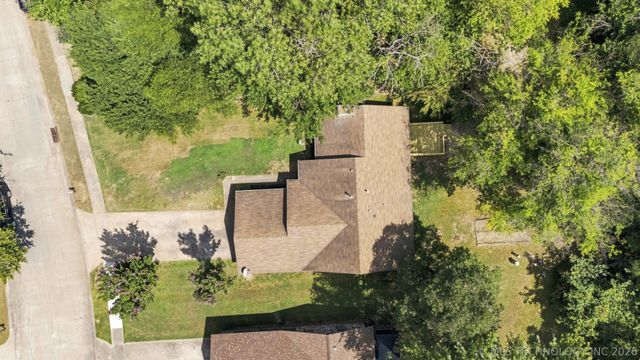 1209 W Inglewood Street, Broken Arrow, OK 74011