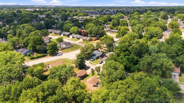 1209 W Inglewood Street, Broken Arrow, OK 74011