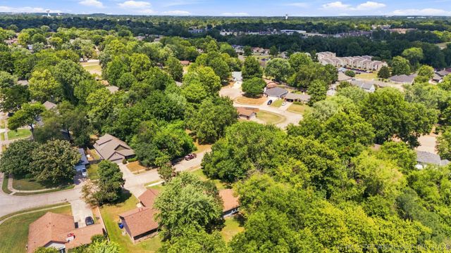 1209 W Inglewood Street, Broken Arrow, OK 74011