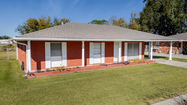 700 Mary Hughes Drive, Houma, LA 70363