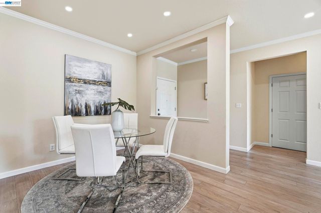 38740 Tyson Ln 213B, Fremont, CA 94536