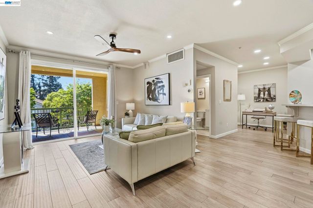 38740 Tyson Ln 213B, Fremont, CA 94536