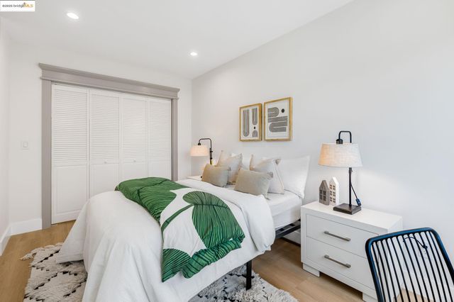3436 Birdsall Ave, Oakland, CA 94619