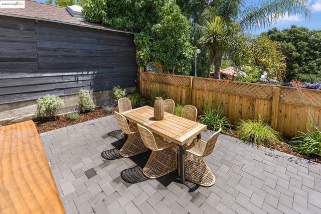 3436 Birdsall Ave, Oakland, CA 94619