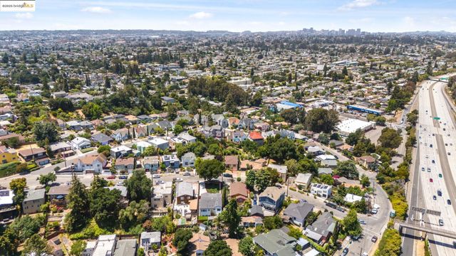 3436 Birdsall Ave, Oakland, CA 94619
