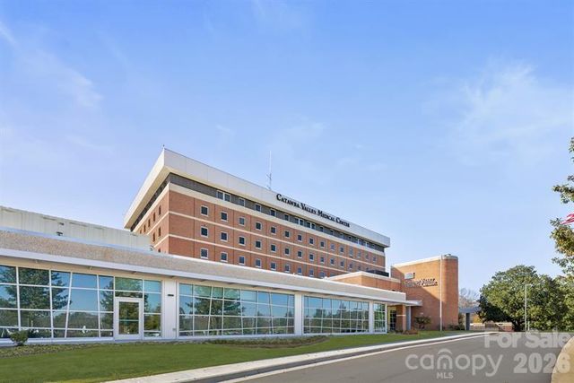 3298 Eller Drive Extension, Hickory, NC 28602