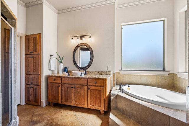 2705 Kerry Court, Denton, TX 76226