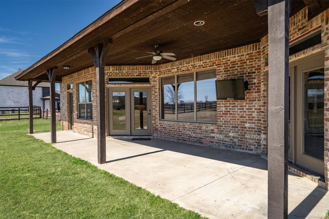 2705 Kerry Court, Denton, TX 76226