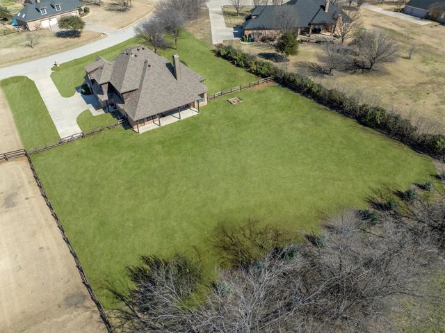 2705 Kerry Court, Denton, TX 76226