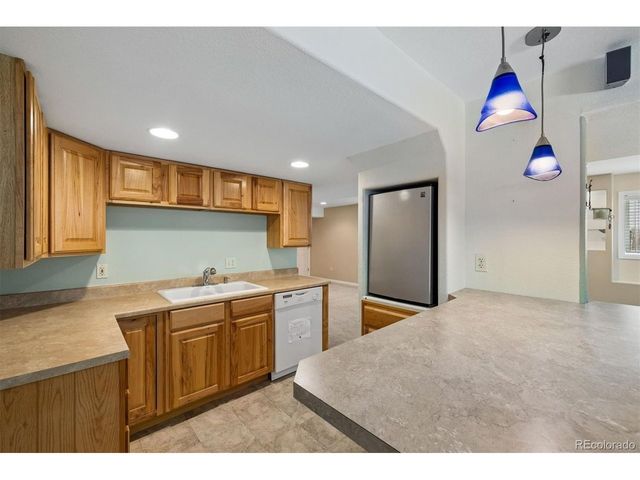 9379 Yale Ln, Littleton, CO 80130