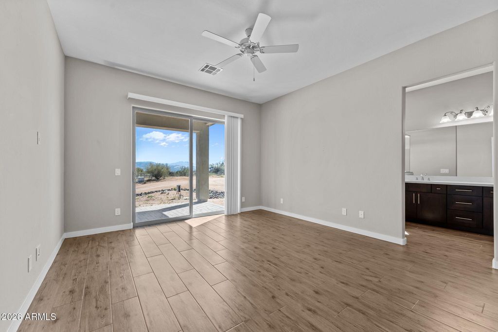 Image 14 of property listing at 35112 N 141ST Place, Scottsdale, AZ 85262