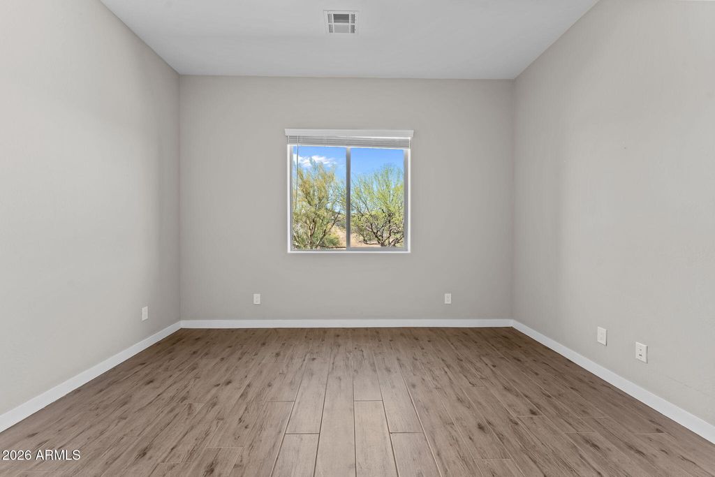 Image 20 of property listing at 35112 N 141ST Place, Scottsdale, AZ 85262