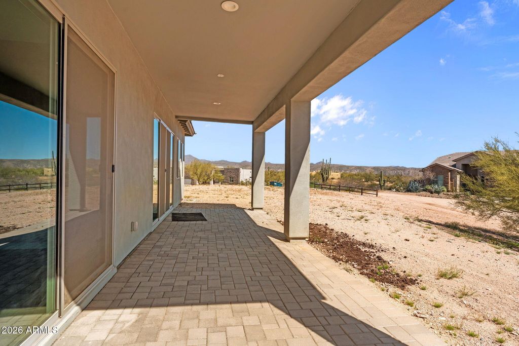 Image 25 of property listing at 35112 N 141ST Place, Scottsdale, AZ 85262