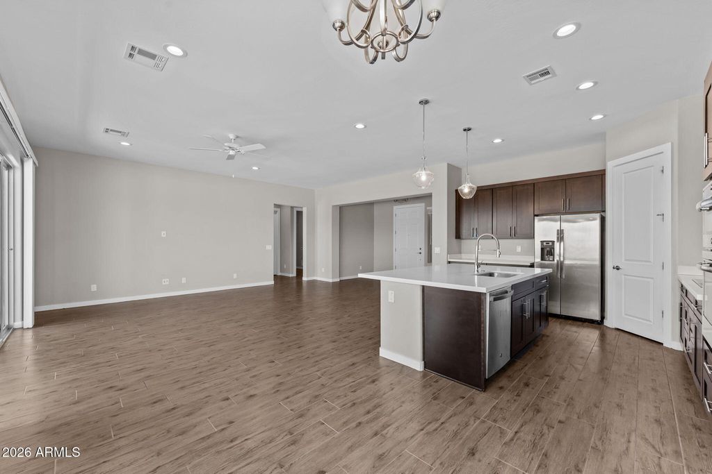 Image 9 of property listing at 35112 N 141ST Place, Scottsdale, AZ 85262