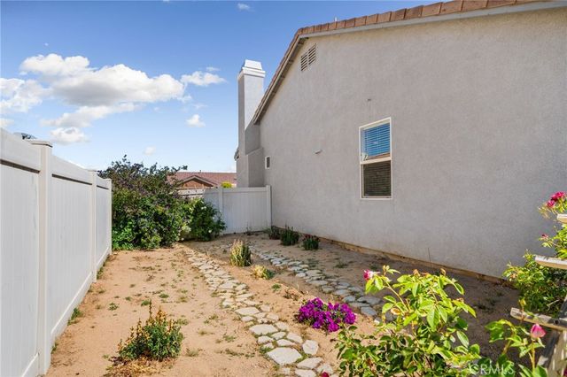 11847 Galewood, Adelanto, CA 92301