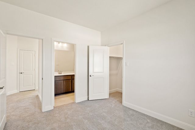 203 Yaupon Holly Street, Lavon, TX 75166