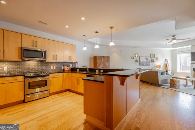4 Cherokee Boulevard, Chattanooga, TN 37405