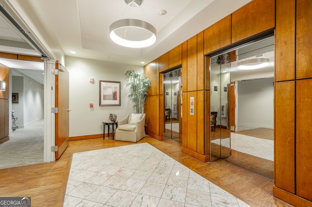 4 Cherokee Boulevard, Chattanooga, TN 37405