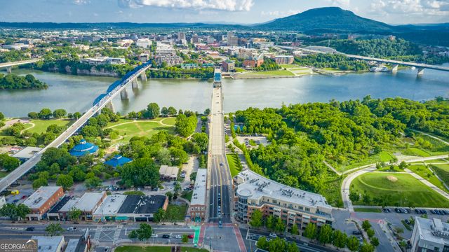 4 Cherokee Boulevard, Chattanooga, TN 37405