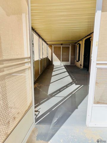 13536 E 49 St, Yuma, AZ 85367