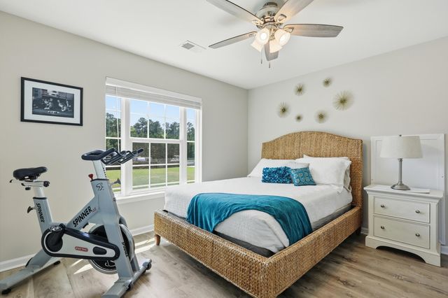 123 Lakelyn Road, Moncks Corner, SC 29461
